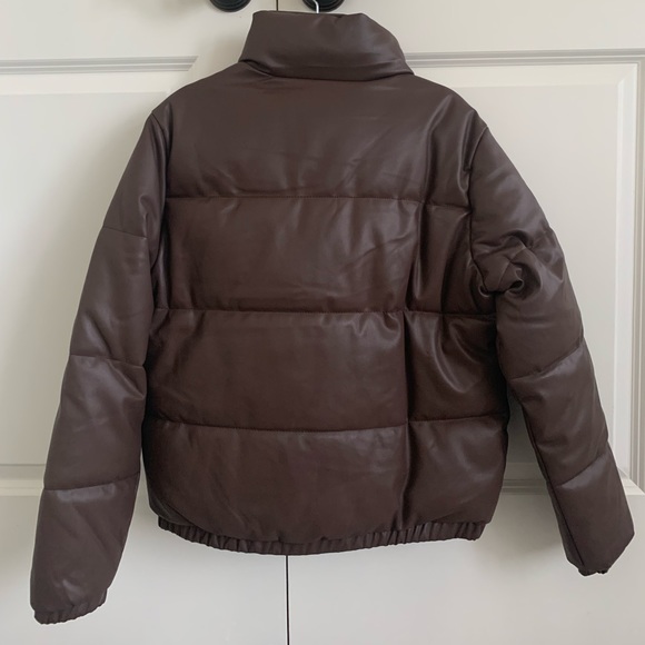 Leather jacket from fashion Nova - Picture 5 of 5